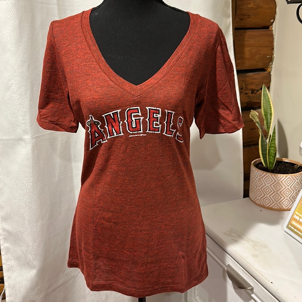 MLB Genuine Merchandise Women’s Los Angeles Angels V Neck Short Sleeve T-shirt,L
